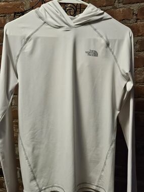 The North Face White Lightweight Hooded Long Sleeve Top